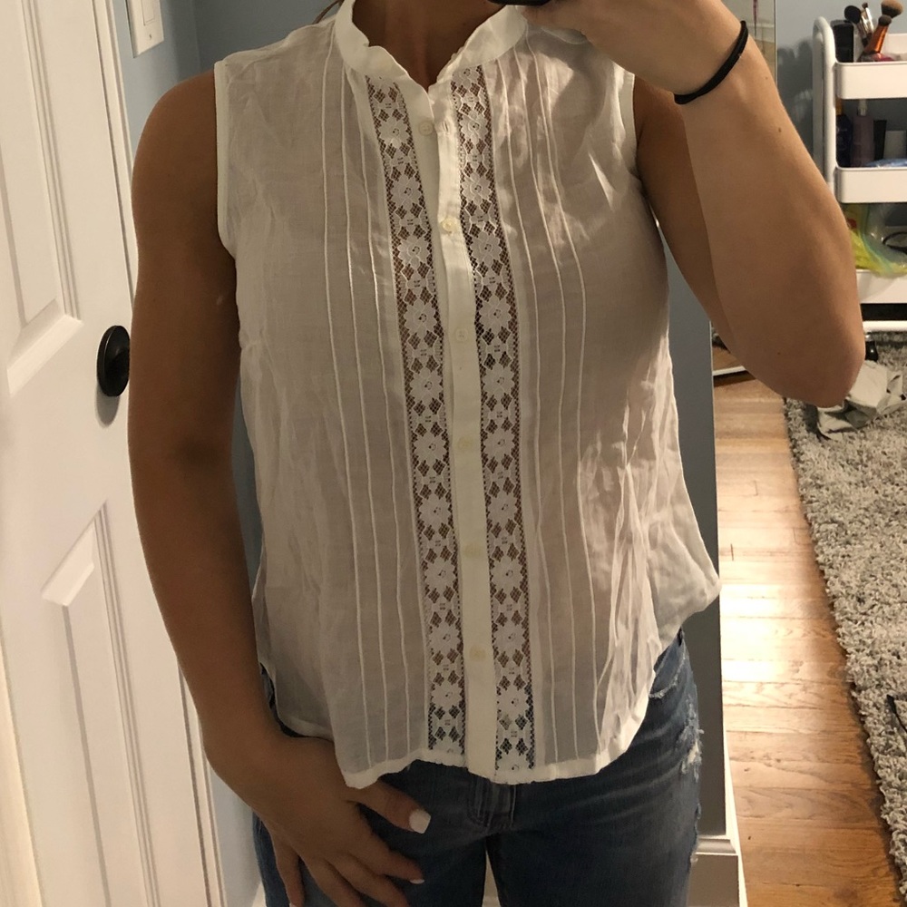 Tailor New York Linen & Lace Button Down Tank